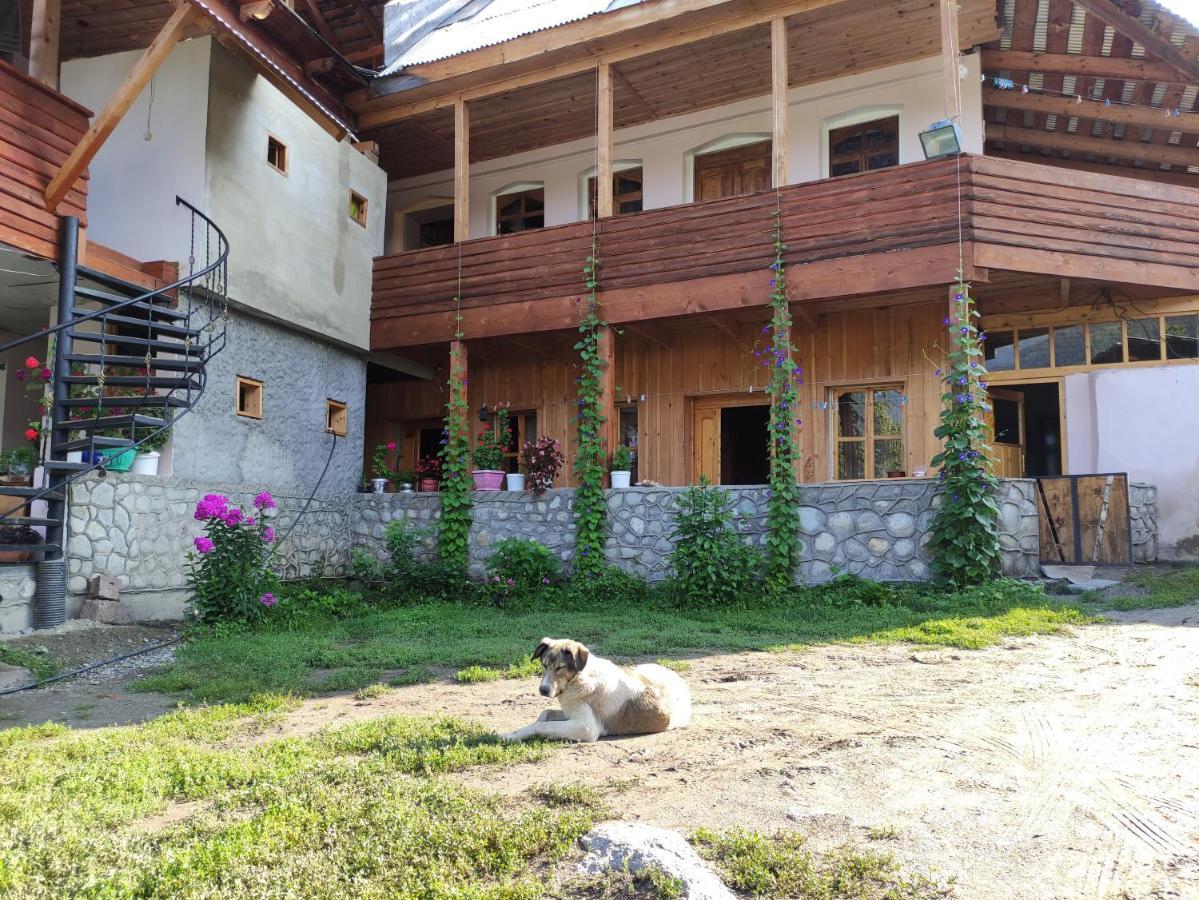 Ecohouse Svaneti Mestia Exterior foto